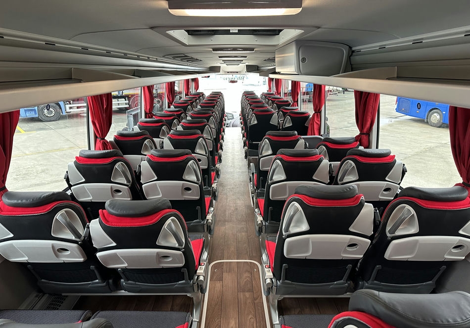 2023 Mercedes Benz Tourismo 54 kişilik